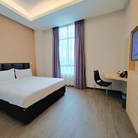 Cititel Express Ipoh Hotel Exterior photo