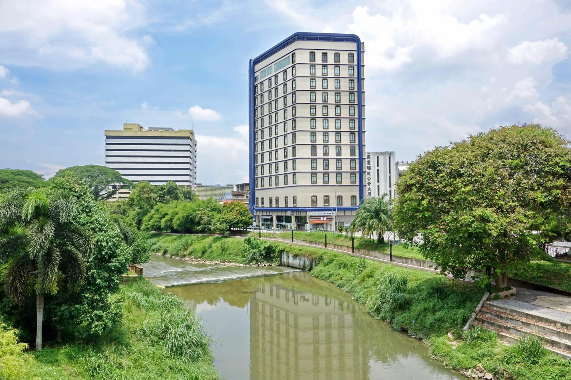Cititel Express Ipoh Hotel Exterior photo