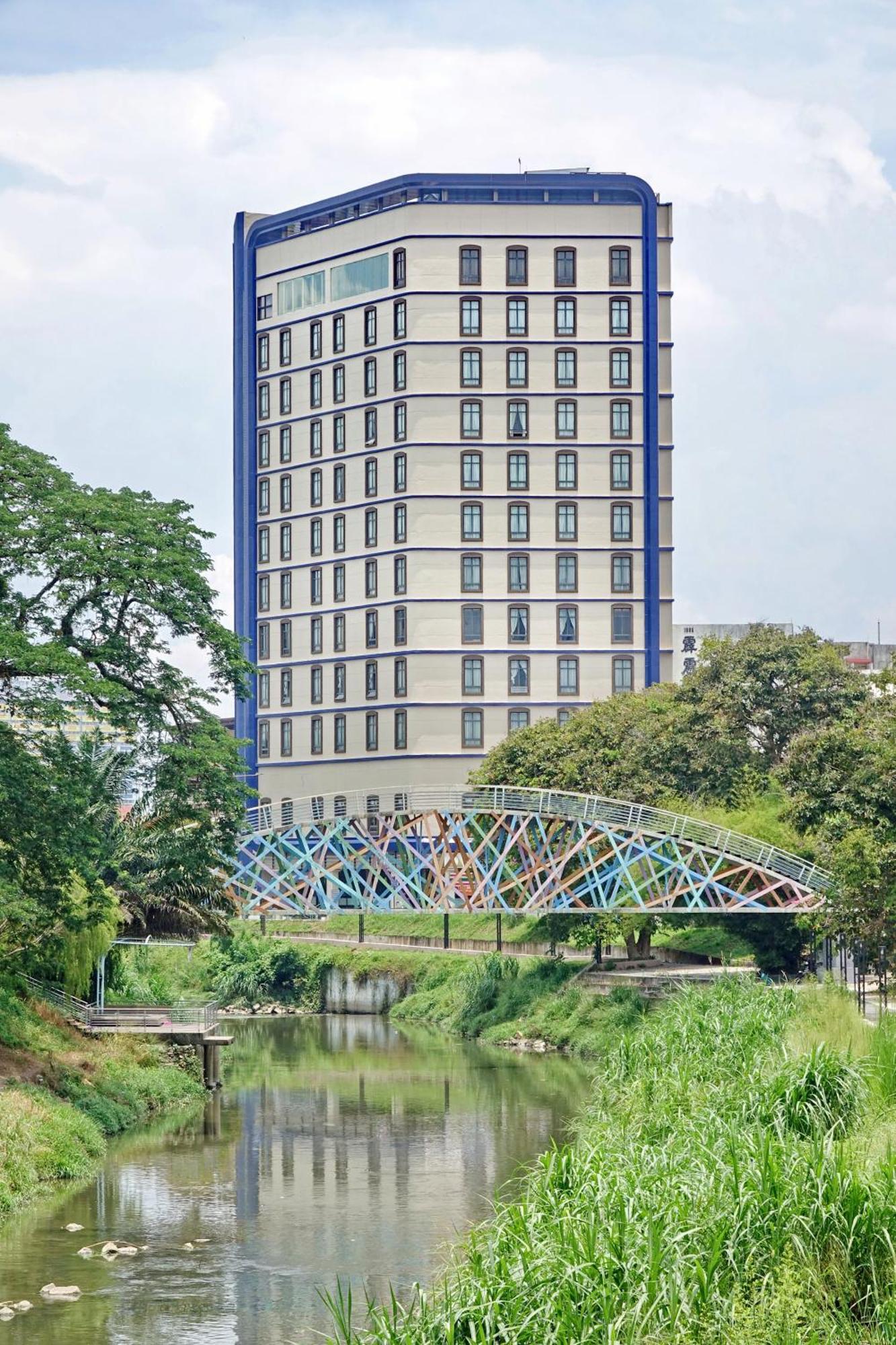 Cititel Express Ipoh Hotel Exterior photo